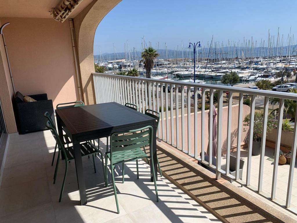 Vue Sur Les Iles D'Or Apartman Hyères Kültér fotó